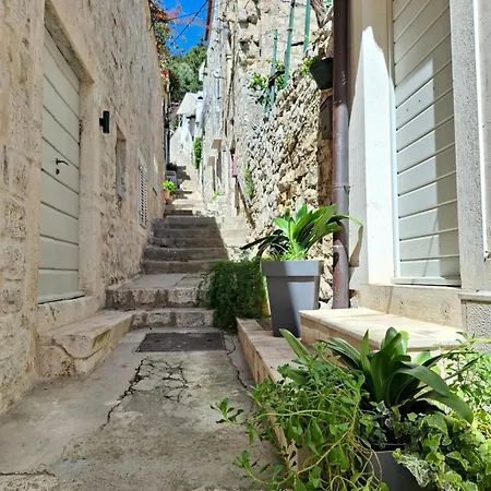 Apartamento Sandy Hvar Town